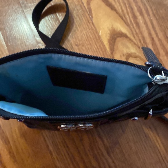 Authentic Coach crossbody bag - Picture 2 of 8